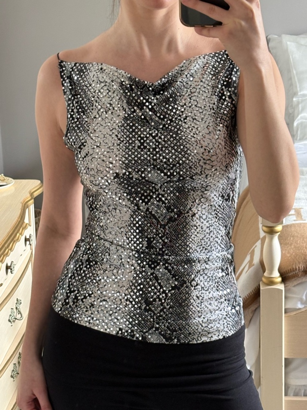 Vintage 90’s/Y2K Sleeveless Top